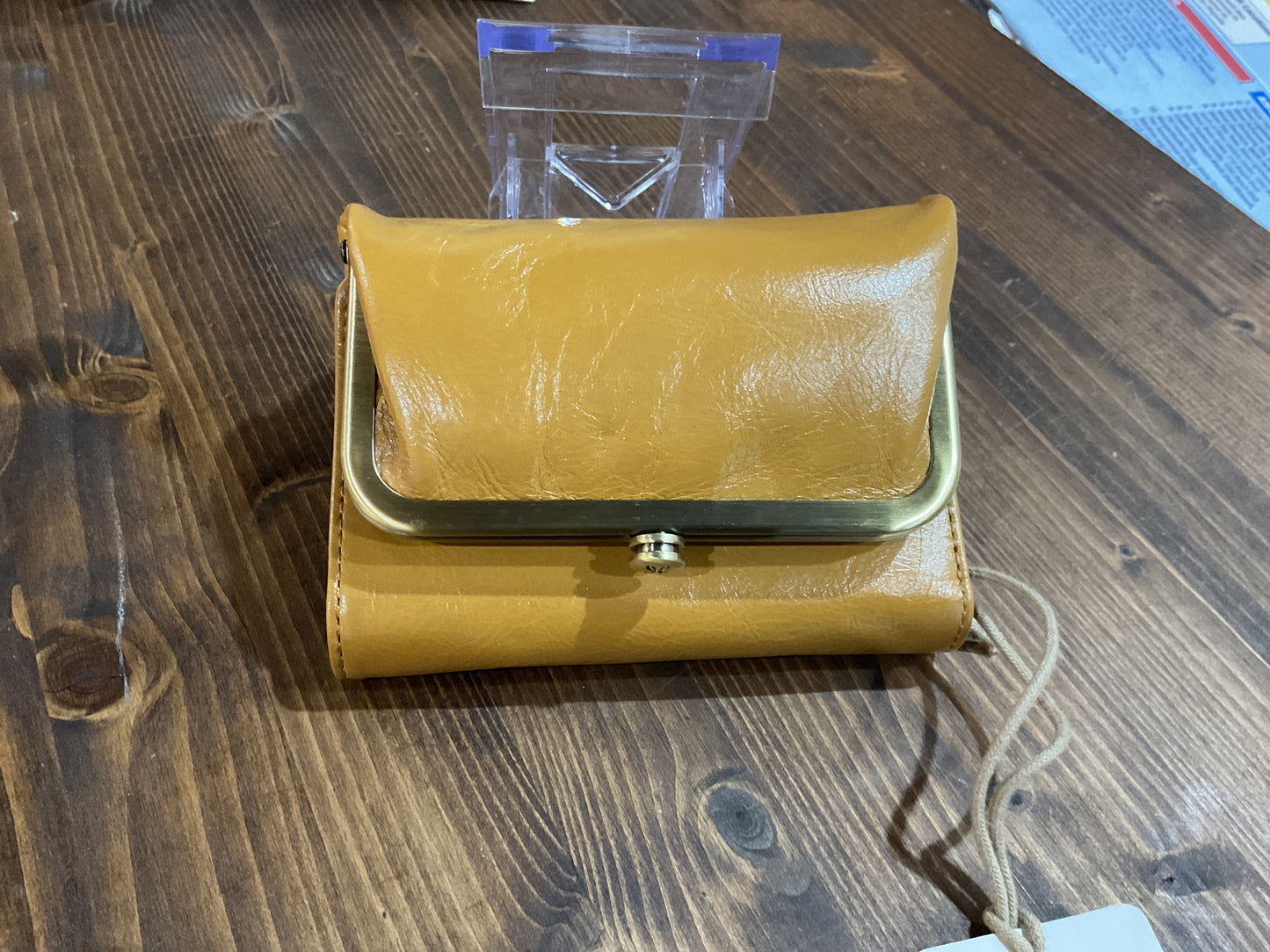 HOBO Robin Compact Wallet 20% OFF