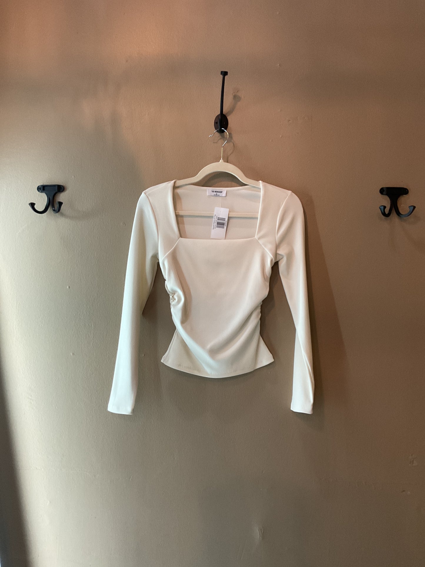 Square Neck L/S Top