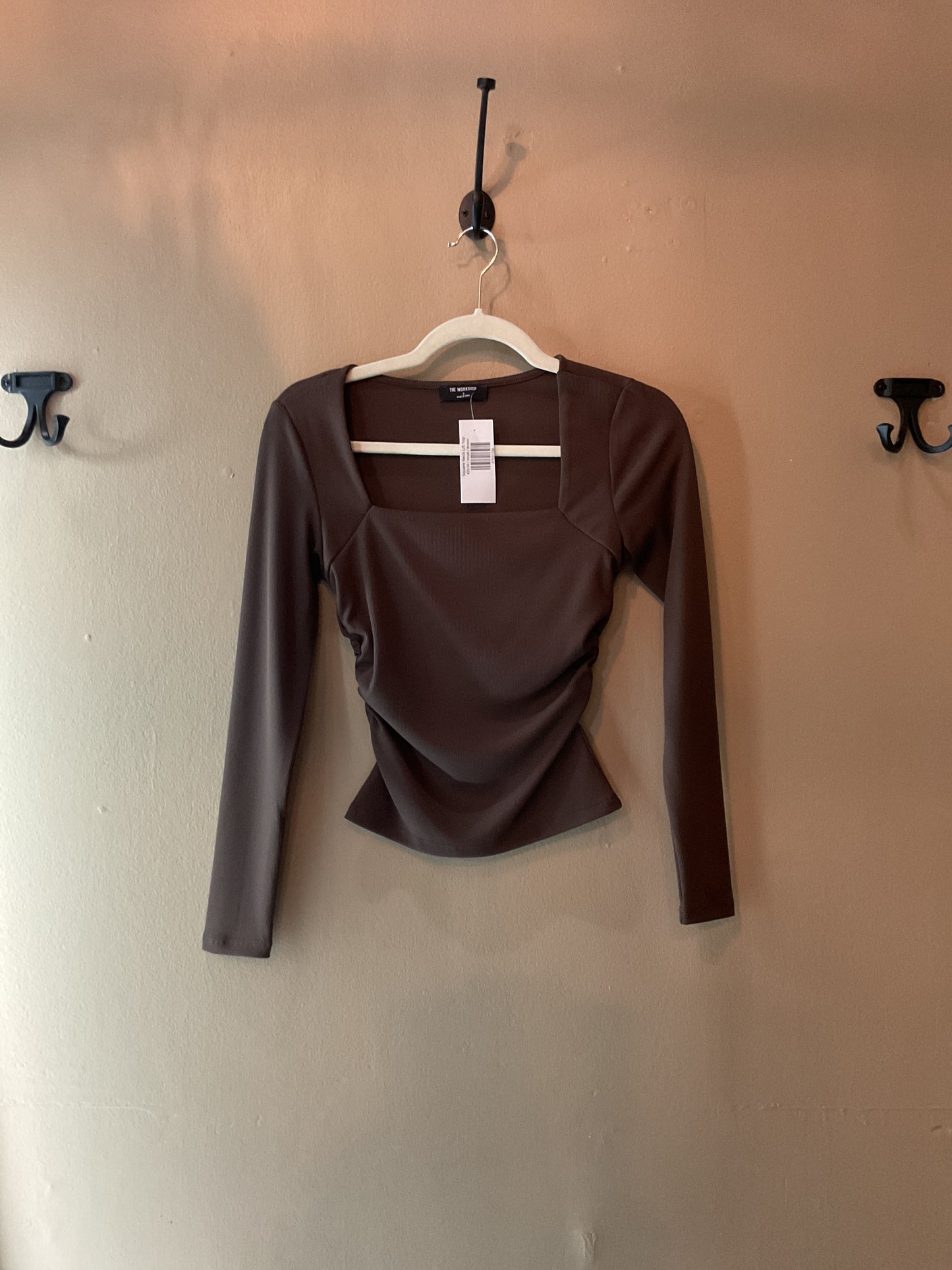 Square Neck L/S Top