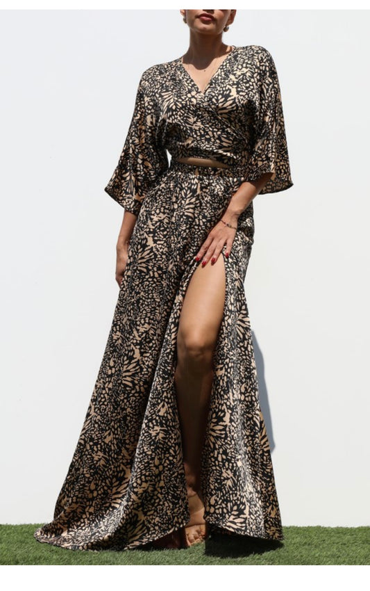 Black/Tan Maxi
