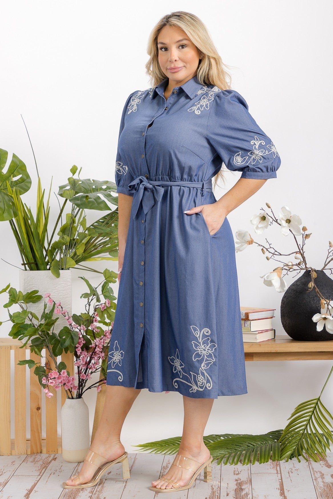 Plus Embroidery Midi Dress